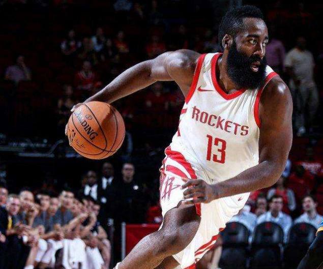  梅斯客场全线溃败，攻防两端严重失衡遭碾压